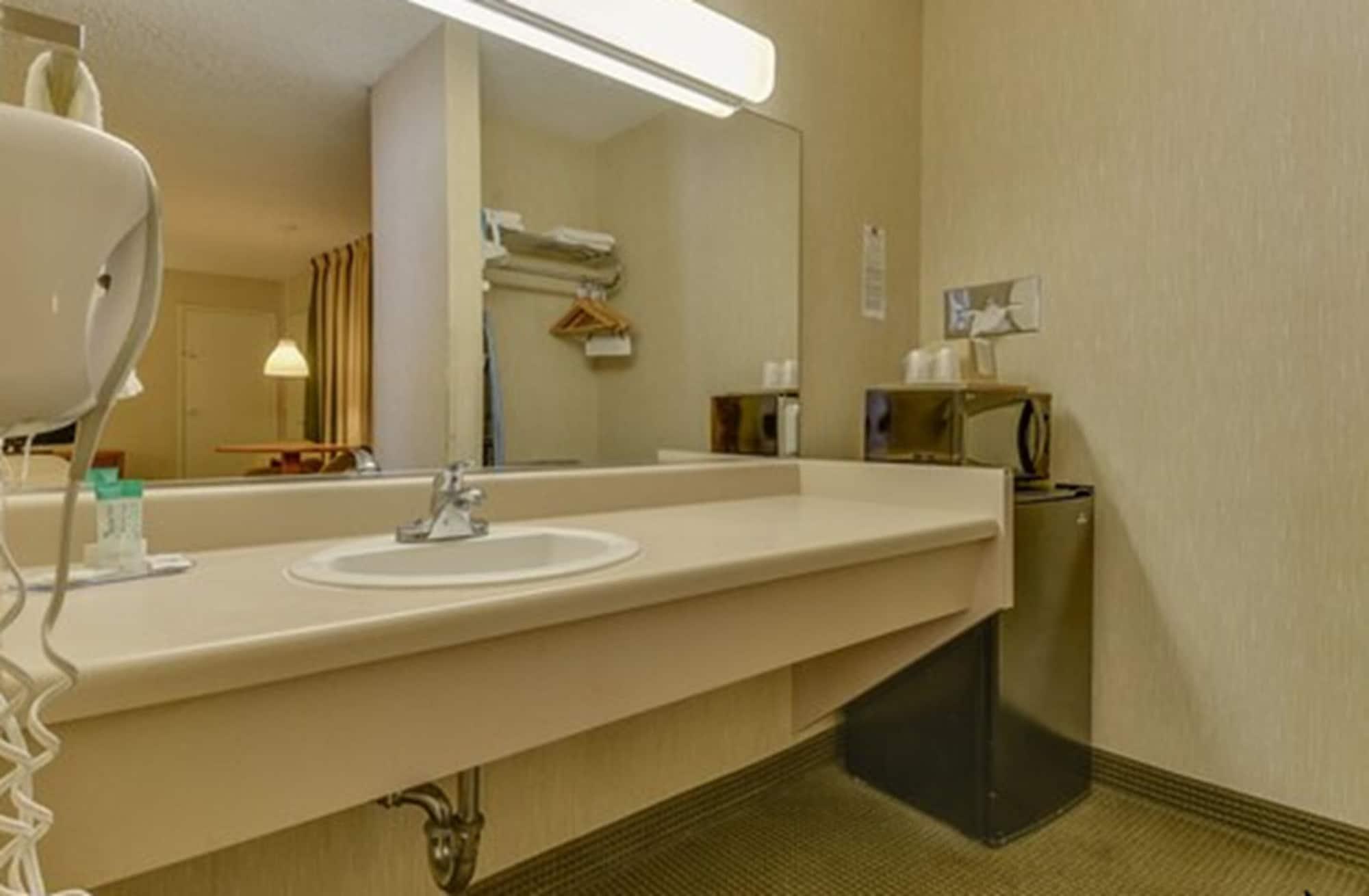 Vagabond Inn Los Angeles At Usc Екстериор снимка