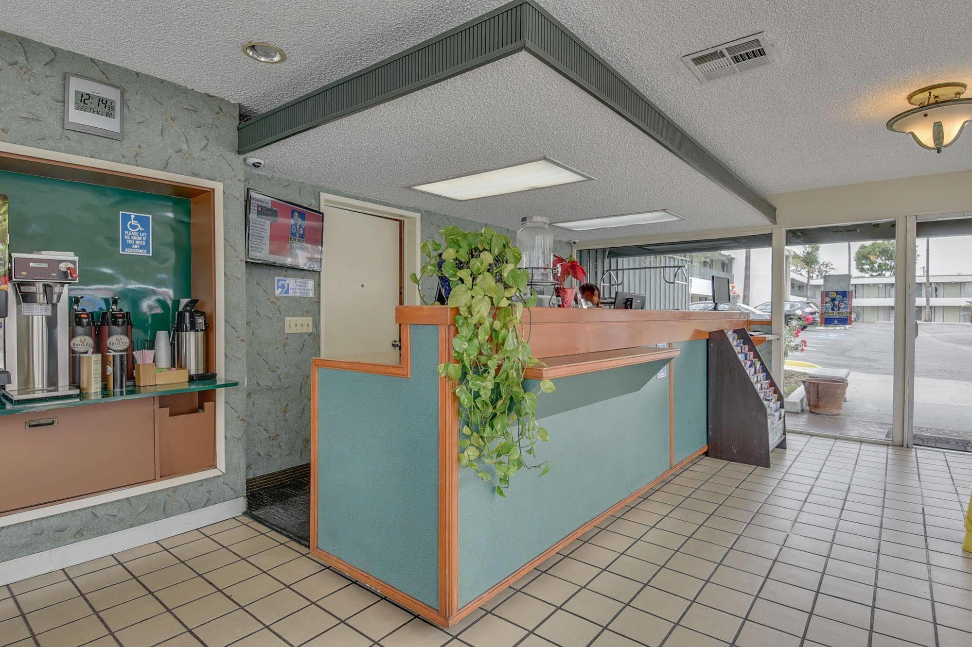 Vagabond Inn Los Angeles At Usc Екстериор снимка